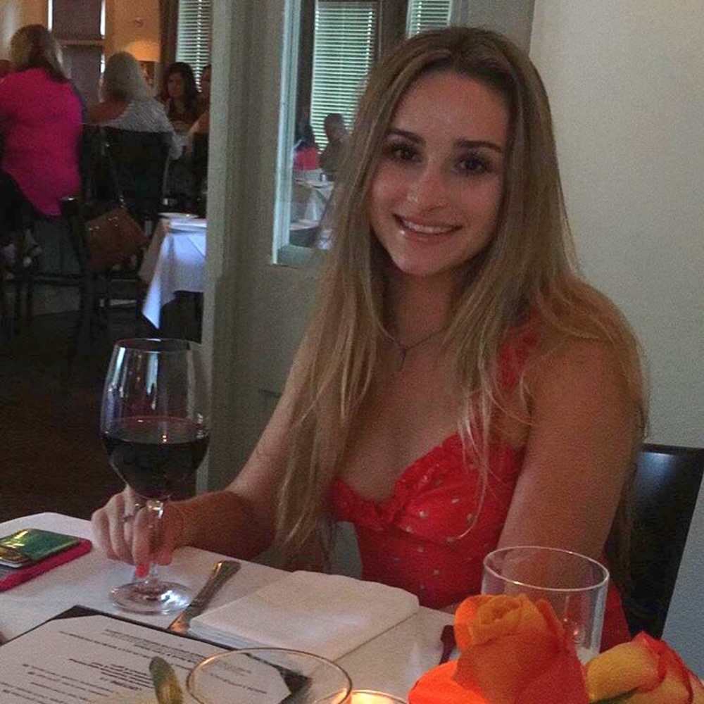 Meet your Posher, Abby